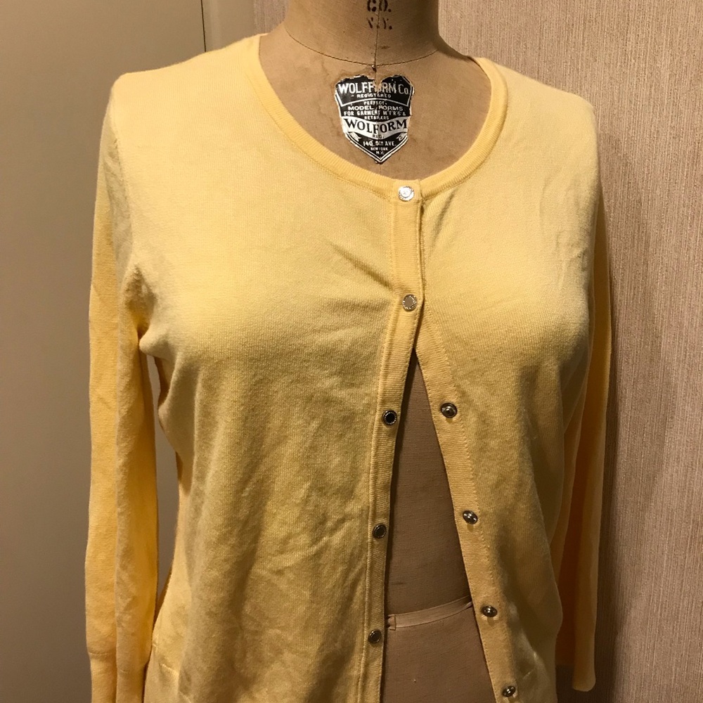 White House Black Market Pale Yellow Cardigan M